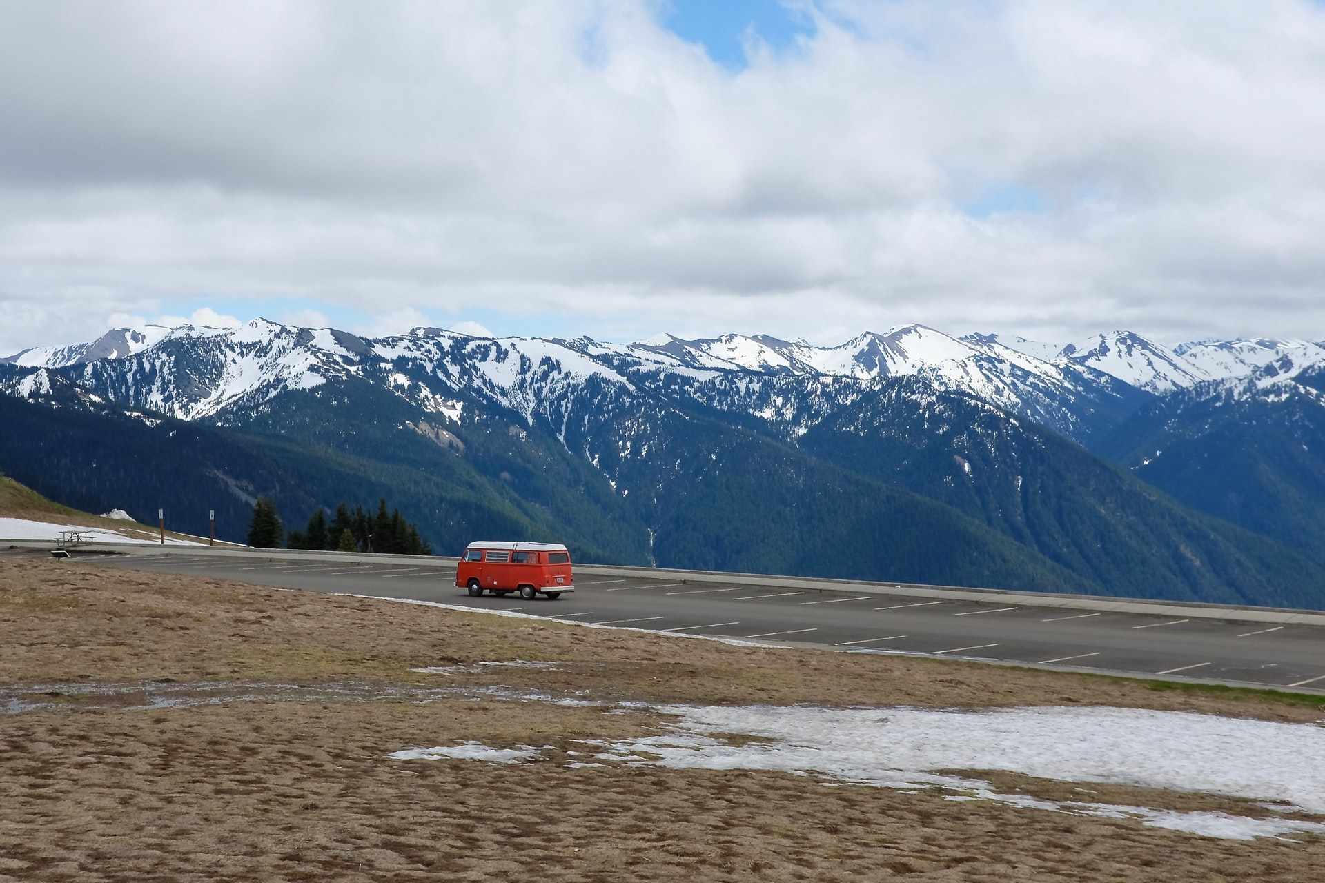 8 Best Small Motorhomes to Choose From